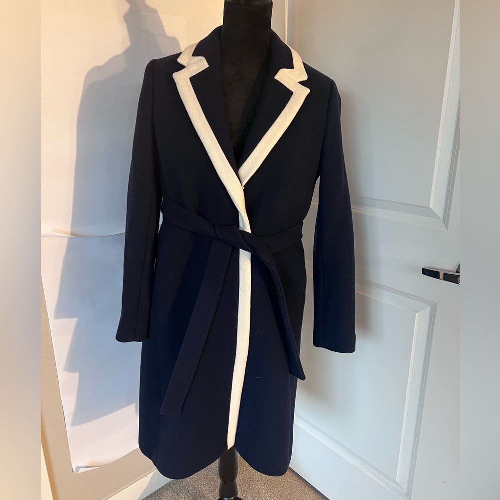 J.Crew Midnight Blue and White Wool Blend Coat, size 6, as seen on Meghan Markle